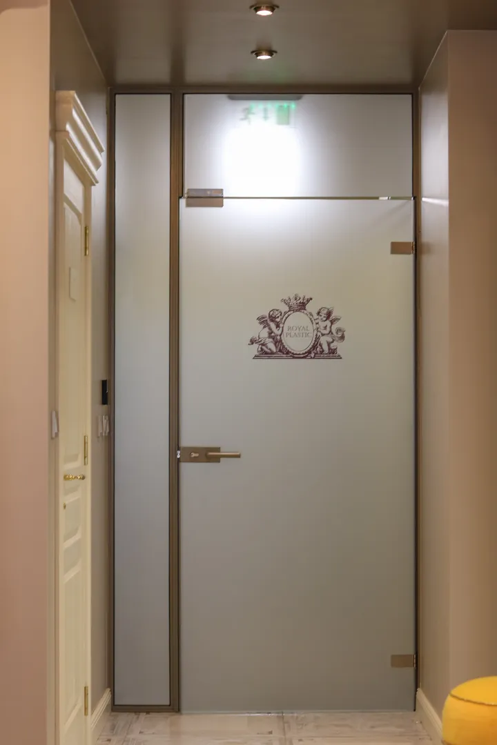 Royal Plastic Clinic — интериор